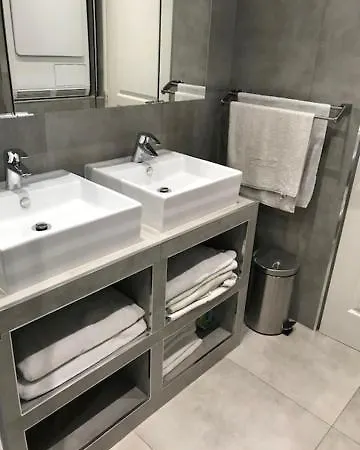 Апартаменти -juan Les Pins 2 Pieces 41 M2+terrase 30m2 *